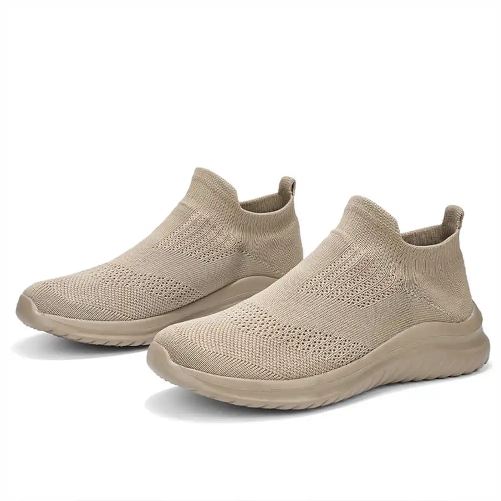 Beige Zachte Nieuwe Nieuwighei - Tech Accessories For Students recensie en prijs